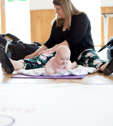 mum-and-baby-in-class